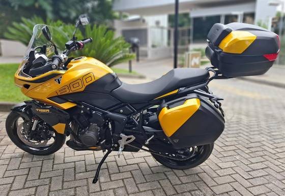 TRIUMPH TIGER 800 SPORT TRIUMPH TIGER 800 SPORT